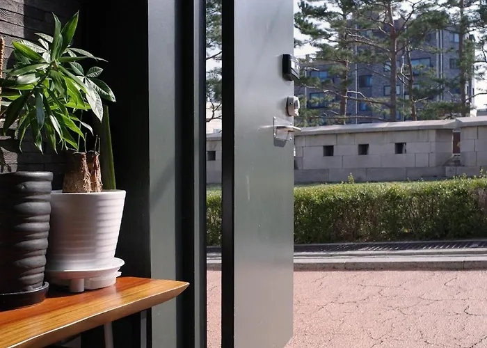 Apartment Leejae 리재